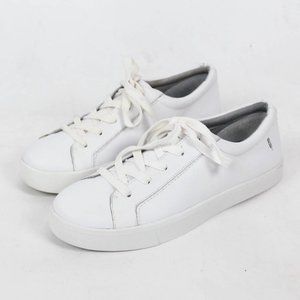 Revitalign Size 9.5 Orthotic Lightweight White Sneakers Tennis Shoes Comfort